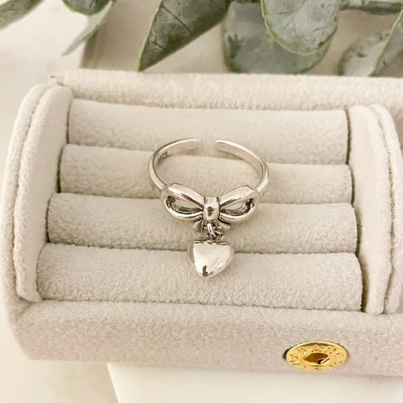 925 Sterling Silver Dangle Heart Ring Heart Charm Ring Minimalist Dainty Ring - Picture 3 of 10